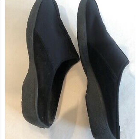 STUART WEITZMAN Black Mule Slip-on Round Toe Flat - Picture 5 of 7